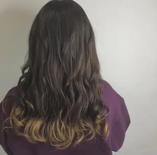 ミディアム カラー ヘアアレンジ 川上 麻梨阿のヘアスタイル