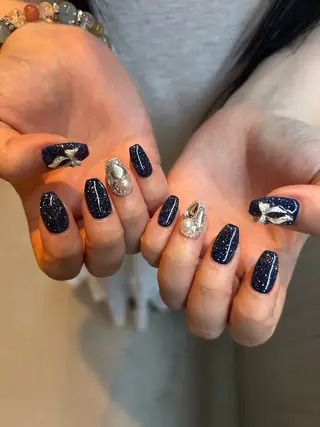 ネイル +nail （プラスネイル）のネイルデザイン