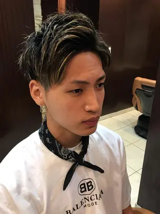ショート 佐々木 宥人のヘアスタイル