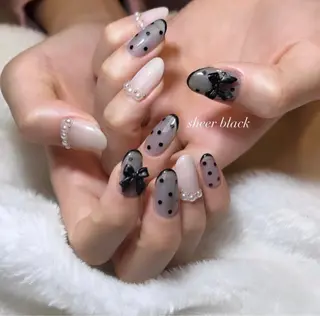 セミロング Nishiyama Honokaのネイルデザイン