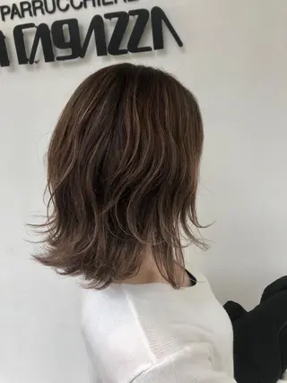 ショート カラー 東條 克義のヘアスタイル