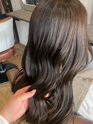 ロング カラー レディースカット/ シュドウヒナタ🐰のヘアスタイル