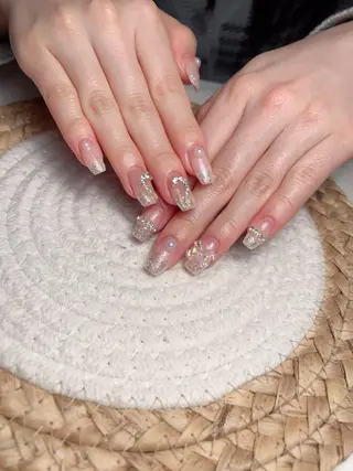 ネイル Maggie Nail🦩のネイルデザイン