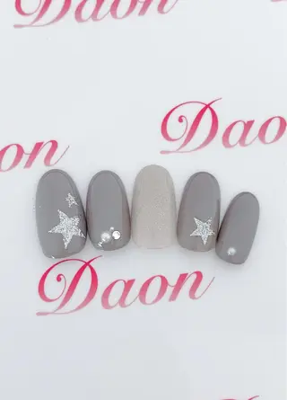 ネイル ダオン所属 yoshikoのネイルデザイン