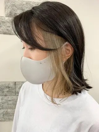 ミディアム カラー 薄田 珠美のヘアスタイル