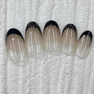 ネイル Nail salon Honey Beeのネイルデザイン