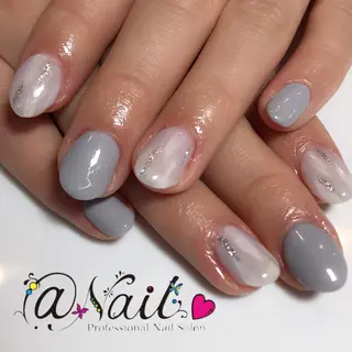 ネイル 小尾 栞のネイルデザイン