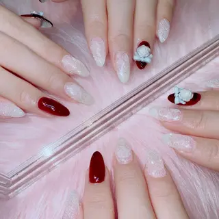 ネイル RIEKO🍒 ワンホン♡推しネイルのネイルデザイン