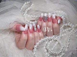 ネイル ✨Nailsalon Vi+✨のネイルデザイン