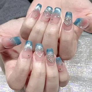 ネイル Queens ゲンのネイルデザイン