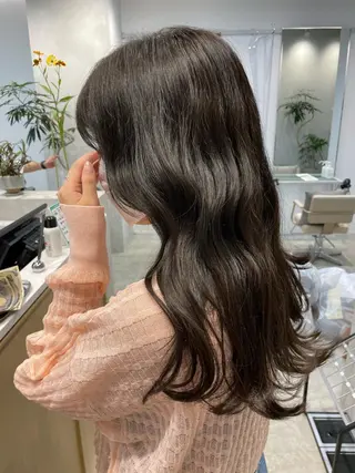 ロング 表参道ミディアム レイヤー山岸季生のヘアスタイル