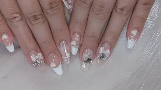 ネイル フィルイン・深爪矯正 長さ出し・リラク
のネイルデザイン