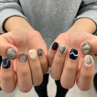 ネイル マキノ ユイのネイルデザイン