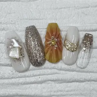 ネイル Nail salon Honey Beeのネイルデザイン