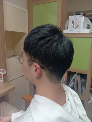 ショート 鈴木 莉恋のヘアスタイル