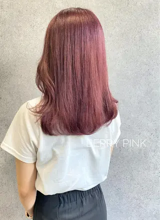 セミロング カラー YUKA🐻❄️ 🎀当日予約ok/のヘアスタイル