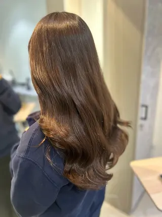 ロング カラー 堤 麻衣子のヘアスタイル