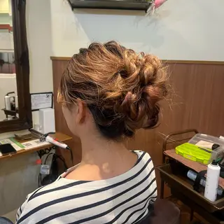 ヘアアレンジ PINOT梅田 MOKAのヘアスタイル
