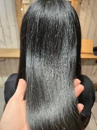 セミロング 野村 果音(カノン)のヘアスタイル