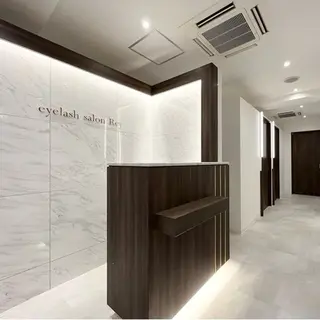 アイブロウ eyelash salon Rey岡山駅前店所属・Rey 岡山駅前店のマツエク・マツパデザイン