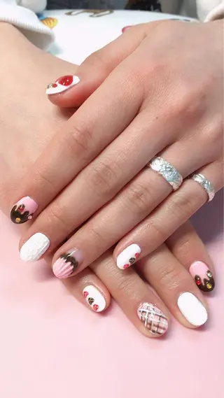 ネイル Sunnynail  サニーのネイルデザイン