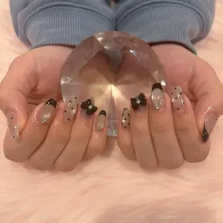 ネイル リスブラン 🎀Mika🎀のネイルデザイン