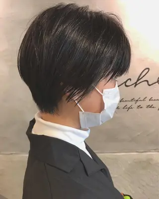 ショート さの あやねのヘアスタイル