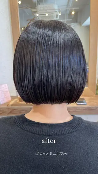 ミディアム パーマ Takanishi くすみベージュカラーのヘアスタイル