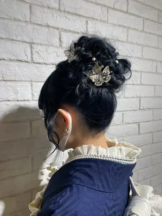 ロング カラー ヘアアレンジ deseo 透明色艶カラーツバサのヘアスタイル