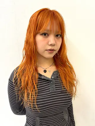 セミロング カラー IO/ブリーチカラー 特化美容師✨のヘアスタイル