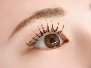 マツエク・マツパ 【束感まつ毛】 🐶Syunya🐶のヘアスタイル