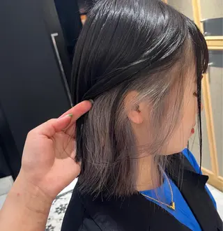 ミディアム カラー ナミ🩶暗髪/暖色 ❤️/透明感/縮毛のヘアスタイル
