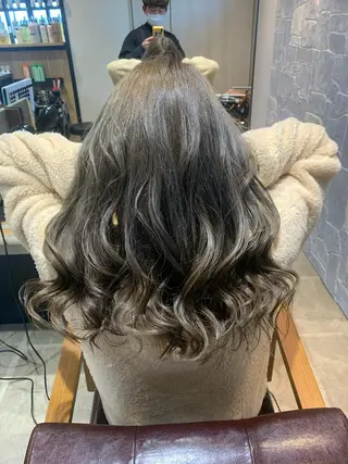 ロング 嶋崎 啓人のヘアスタイル