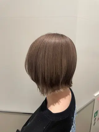 ミディアム カラー YUYA/ハイトーン /ホワイトカラーのヘアスタイル