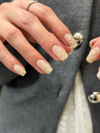 ネイル kiii.__ ✴︎*のネイルデザイン