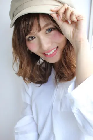 ミディアム onishi yoshinaoのヘアスタイル