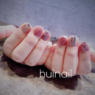 ショート めぐみのネイルサロン スタッフ練習のネイルデザイン