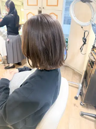 セミロング カラー ✨カラー支持No.1 🧸ワキ カナコ🧸のヘアスタイル