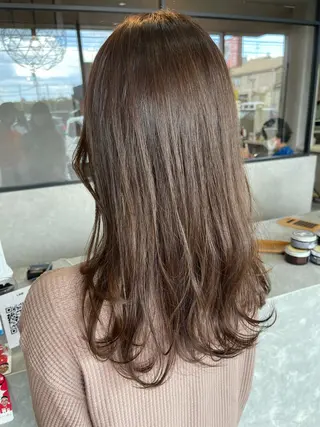ミディアム 一ノ瀬 暁のヘアスタイル
