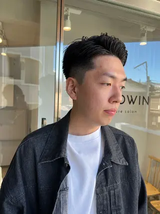 ショート メンズ 樋野 亮のヘアスタイル