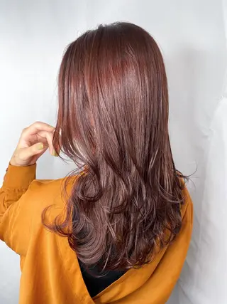 セミロング カラー Hatanaka Airiのヘアスタイル