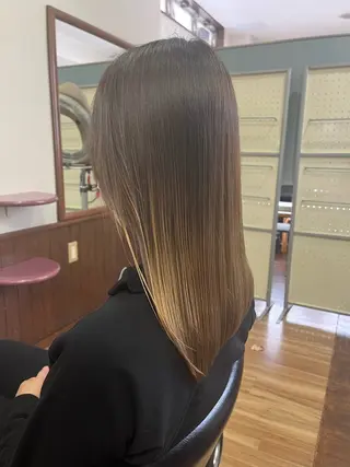 美容室BI-CHIC 黒住のヘアスタイル