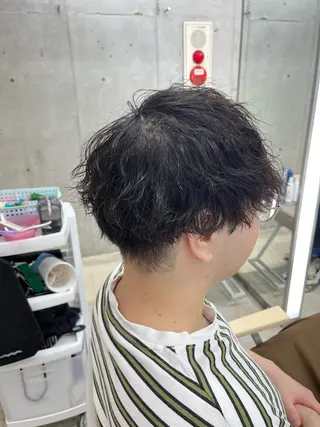 パーマ メンズ 【毎朝セット3分】 メンズパーマ　真人のヘアスタイル