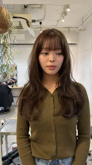 セミロング カラー じゅわっと暖色カラー 🍊Moemiのヘアスタイル