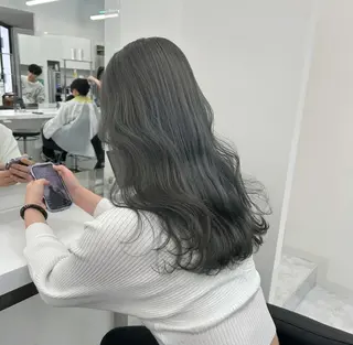 セミロング カラー 🌟横浜THREE 店長担当🌟のヘアスタイル