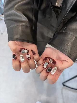 ネイル はばすみれ🎀ﾈｲﾙ 光ﾌｪｲｼｬﾙ ﾍｱのネイルデザイン