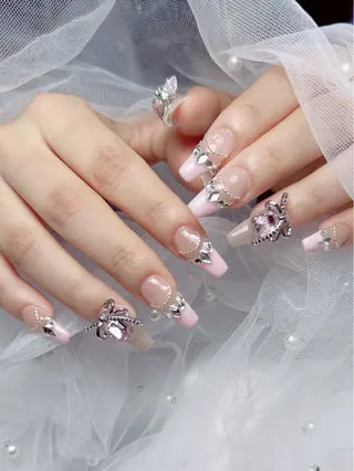 ネイル ネイルサロン lotusのネイルデザイン