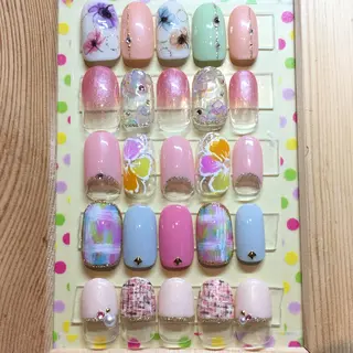 ネイル BLITZ Nail 岩田💅🏻✨のネイルデザイン