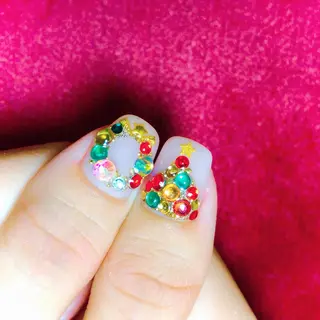 ネイル 𝐍𝐄𝐎 𝐉𝐔𝐑𝐈のネイルデザイン