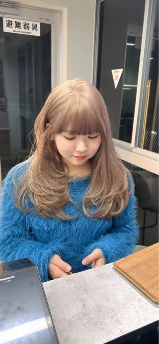 カラー GiseL ハイトー ンSa_ya🎀のヘアスタイル